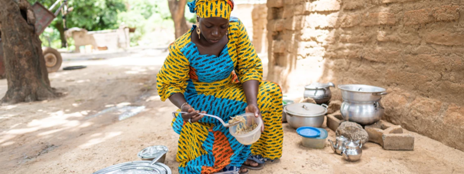 AFRICA, woman cooking_1140x600