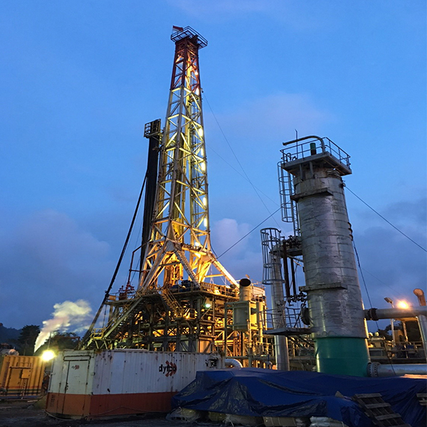 Drilling at Lahendong, Indonesia.