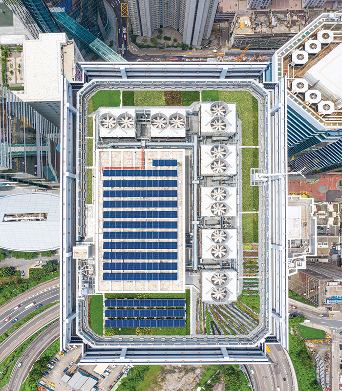 Solar PVs on Rooftop by ChunyipWong